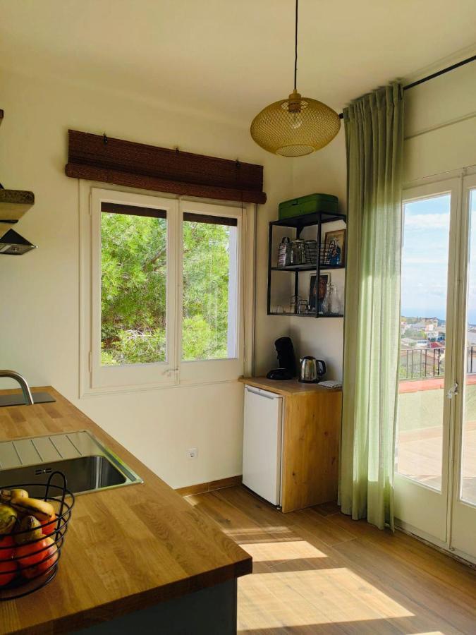 קברילס Cozy Place, Big Roof Terrace & Spectacular Views. מראה חיצוני תמונה